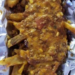 CHILI CHEESE FRIES