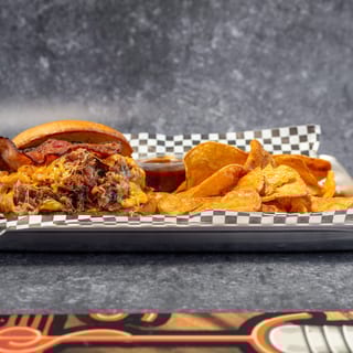 MELTDOWN SANDWICH w/TATER CHIPS